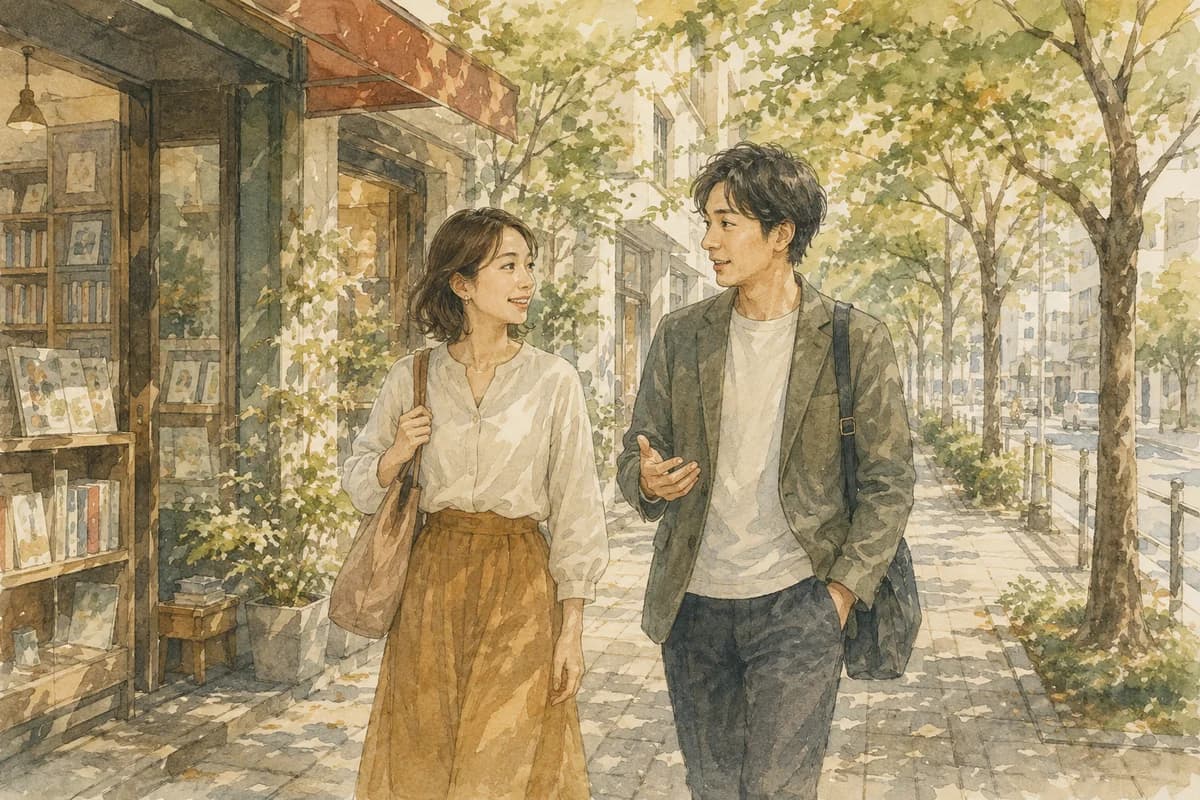 街の並木道で近況を話しながら歩く大人の男女のイメージ